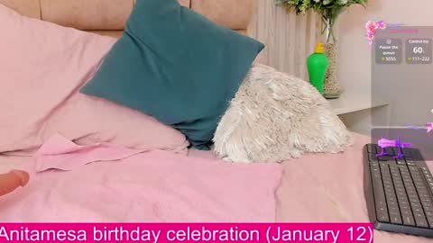 Anita  online show from January 8, 2025, 8:49 am