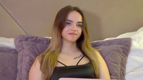 AnitaVenture online show from April 29, 2026, 4:49 am