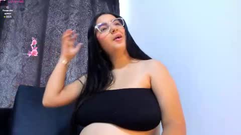 Snapshot of anithayork1 chatting on August 5, 2026, 8:33 pm Anitha York online show from August 5, 2026, 8:33 pm
