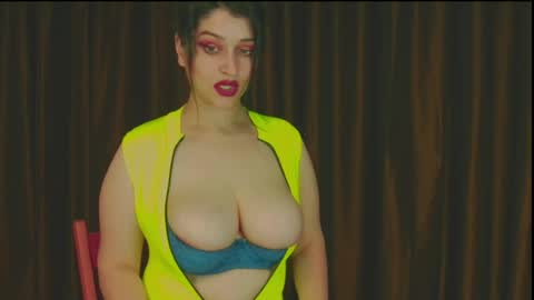 Anitta online show from April 27, 2026, 6:17 pm
