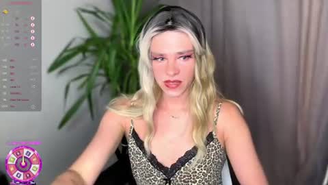 Snapshot of anjalin_sososok chatting on July 9, 2026, 3:10 am anjalin_sososok online show from July 9, 2026, 3:10 am