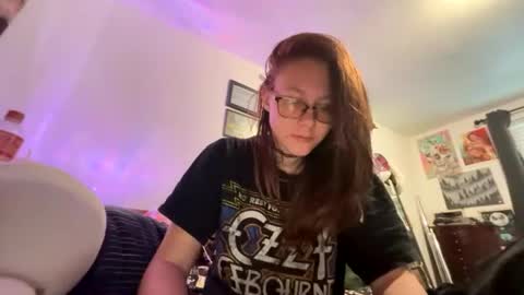 Snapshot of anjelicasylvester chatting on July 13, 2026, 12:35 am Briar Night online show from July 13, 2026, 12:35 am