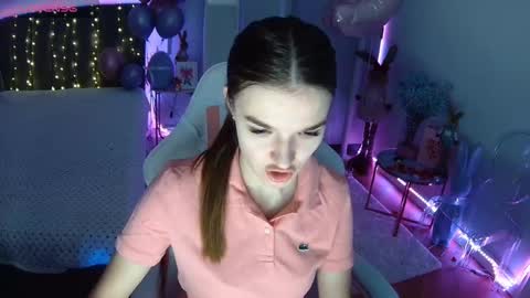 ann_woood online show from March 9, 2026, 6:50 am