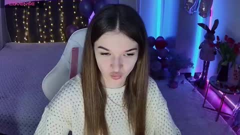 ann_woood online show from March 11, 2026, 7:47 am