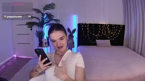 Snapshot of ann_woood chatting on May 8, 2026, 3:17 pm ann_woood online show from May 8, 2026, 3:17 pm