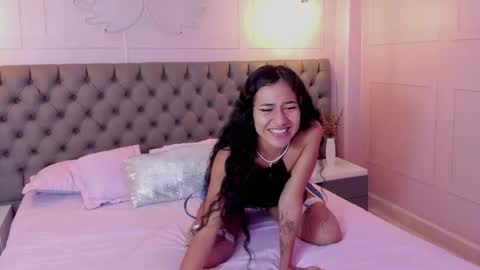 Ana  online show from February 13, 2026, 1:51 pm