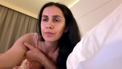 Snapshot of anna___25 chatting on May 25, 2026, 7:42 pm Anna online show from May 25, 2026, 7:42 pm