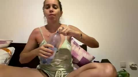 Anna online show from July 5, 2026, 6:04 pm