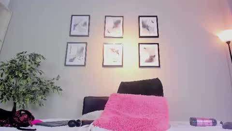 Snapshot of anna__spencer chatting on July 28, 2026, 3:21 pm Anna online show from July 28, 2026, 3:21 pm