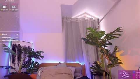 Anna online show from February 1, 2025, 11:32 am