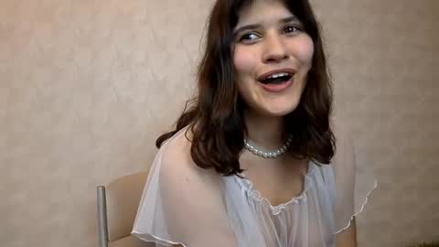 Snapshot of anna_in_wonderworld chatting on February 17, 2025, 8:26 pm Annanext stream 3th of Dec online show from February 17, 2025, 8:26 pm