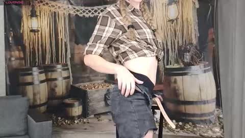 Anna online show from March 3, 2026, 11:27 am