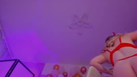anna_lure online show from June 11, 2026, 2:44 am