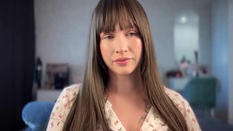 Snapshot of anna_morison chatting on October 18, 2025, 11:55 am Annet online show from October 18, 2025, 11:55 am