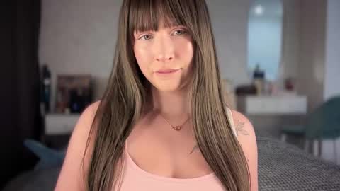 Snapshot of anna_morison chatting on October 19, 2025, 1:34 pm Annet online show from October 19, 2025, 1:34 pm