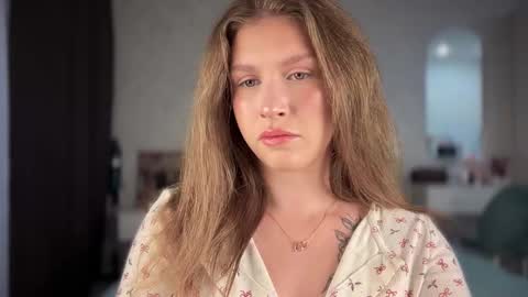 Snapshot of anna_morison chatting on November 19, 2025, 11:10 am Annet online show from November 19, 2025, 11:10 am