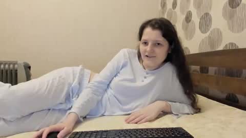 Snapshot of annaahcharm chatting on June 5, 2026, 10:26 pm annaahcharm online show from June 5, 2026, 10:26 pm