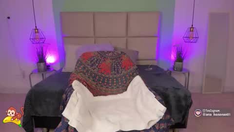  Ana  online show from September 14, 2025, 3:05 am