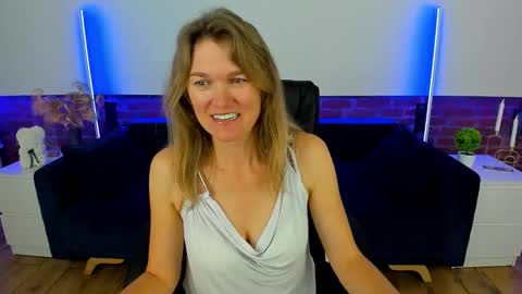 Snapshot of annabel_xxx chatting on September 28, 2025, 5:46 am Annabel online show from September 28, 2025, 5:46 am