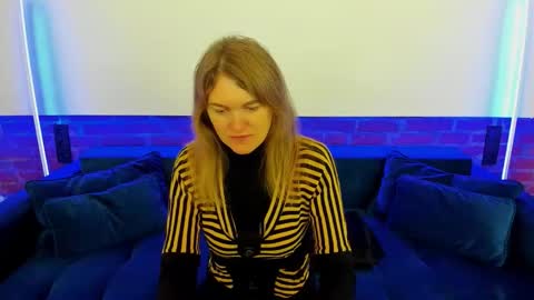 Snapshot of annabel_xxx chatting on November 8, 2025, 6:35 am Annabel online show from November 8, 2025, 6:35 am