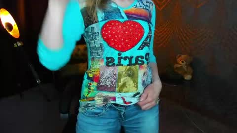Annabel online show from April 30, 2026, 8:57 pm