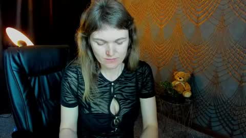 Annabel online show from May 17, 2026, 5:27 am