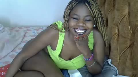 Snapshot of annabellapretty chatting on November 24, 2025, 2:06 pm annabellapretty online show from November 24, 2025, 2:06 pm