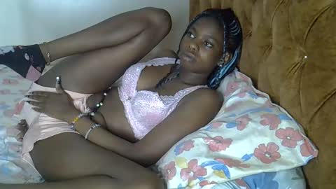 annabellapretty online show from March 8, 2026, 5:44 am