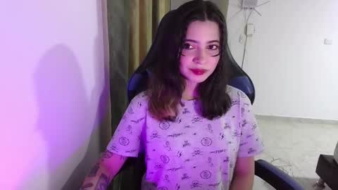 Anna online show from October 4, 2025, 9:46 pm