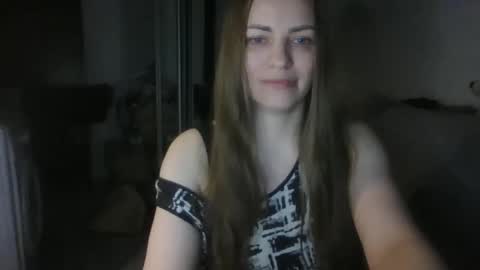 annadiamond1 online show from May 22, 2026, 8:58 pm