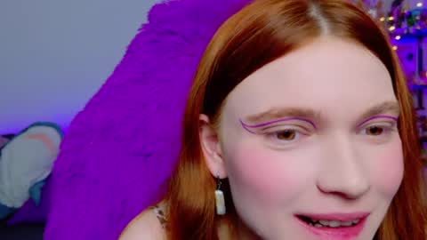 Snapshot of annakeenon chatting on April 2, 2026, 9:34 pm Anna online show from April 2, 2026, 9:34 pm