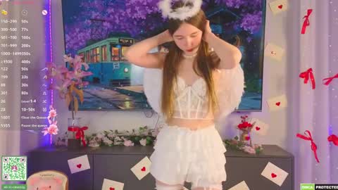 Holly Molly Im Polly online show from April 25, 2026, 8:06 pm