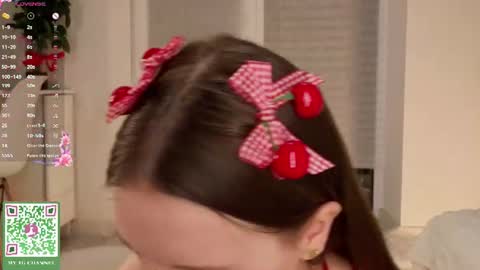 Holly Molly Im Polly online show from June 14, 2026, 11:40 pm