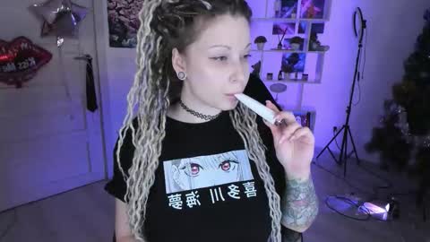 Snapshot of annanebula chatting on December 3, 2025, 12:51 am Anna online show from December 3, 2025, 12:51 am