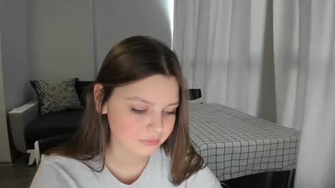 Anna online show from March 10, 2025, 2:16 pm
