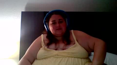 annaoftherealms online show from June 17, 2026, 1:08 am