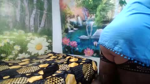 AnnaxGoldX online show from April 29, 2026, 2:10 pm