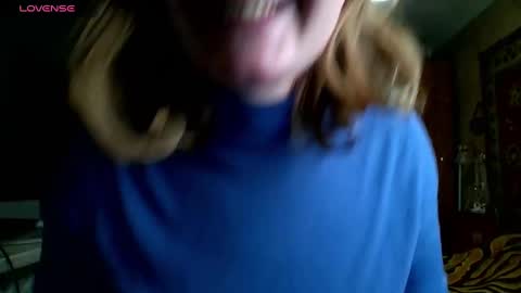 Snapshot of annaxlovers chatting on December 2, 2024, 11:23 am AnnaXLovers online show from December 2, 2024, 11:23 am