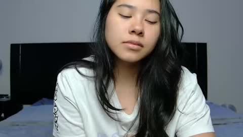 Anna online show from September 17, 2025, 4:25 am