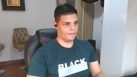 Anndy Hardy online show from November 4, 2025, 9:25 pm