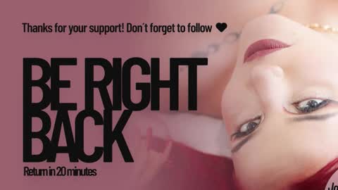 Snapshot of anne_julienne chatting on November 3, 2025, 11:15 pm online show from November 3, 2025, 11:15 pm