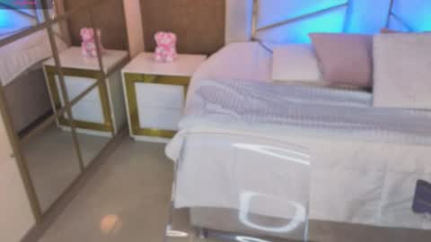 Ann  online show from March 14, 2026, 11:48 am