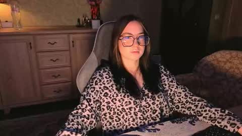 anneaverry online show from March 2, 2026, 7:48 am