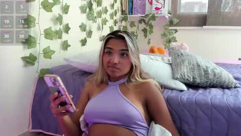 Anne online show from January 22, 2025, 8:49 pm