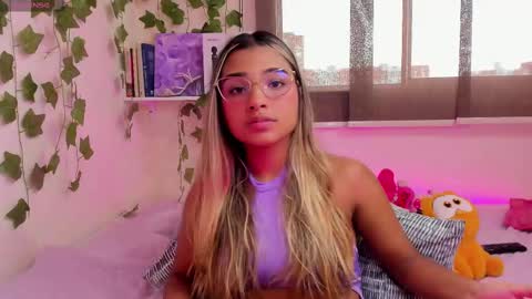 Anne online show from February 19, 2025, 9:58 pm