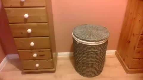 Snapshot of annecharlie chatting on November 5, 2025, 8:14 am annecharlie online show from November 5, 2025, 8:14 am