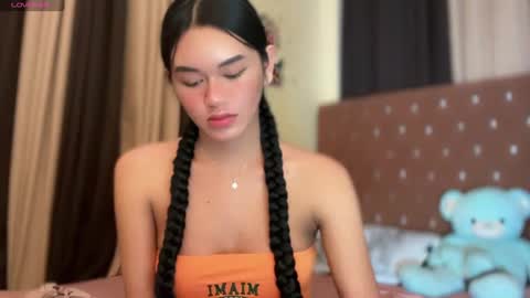 Snapshot of annedee_ chatting on February 25, 2025, 10:07 pm Kim online show from February 25, 2025, 10:07 pm