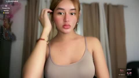 Snapshot of annedee_ chatting on July 21, 2026, 3:20 am Kim online show from July 21, 2026, 3:20 am