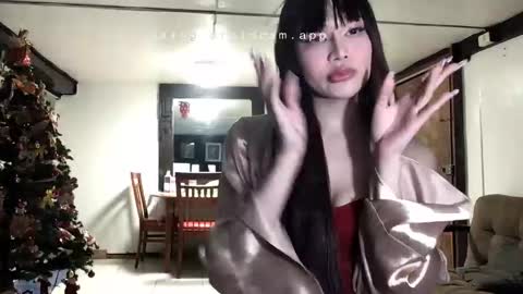 annemarieee online show from October 24, 2025, 10:22 am