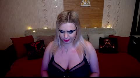 AnnessixReign online show from December 29, 2024, 6:24 am